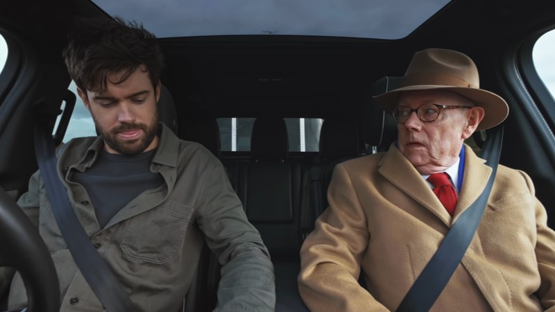 Land Rover'ın acemi sürücüsü Jack Whitehall