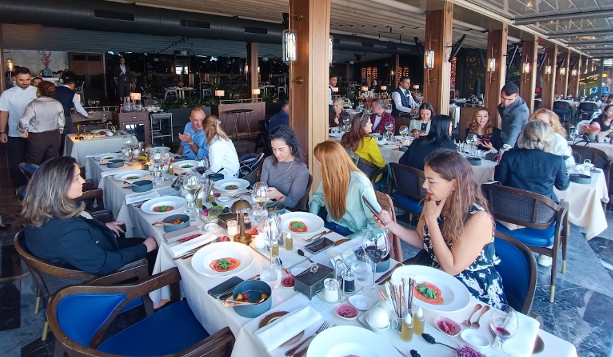 Izaka Terrace, Marketing Türkiye C Level Club üyelerini ağırladı